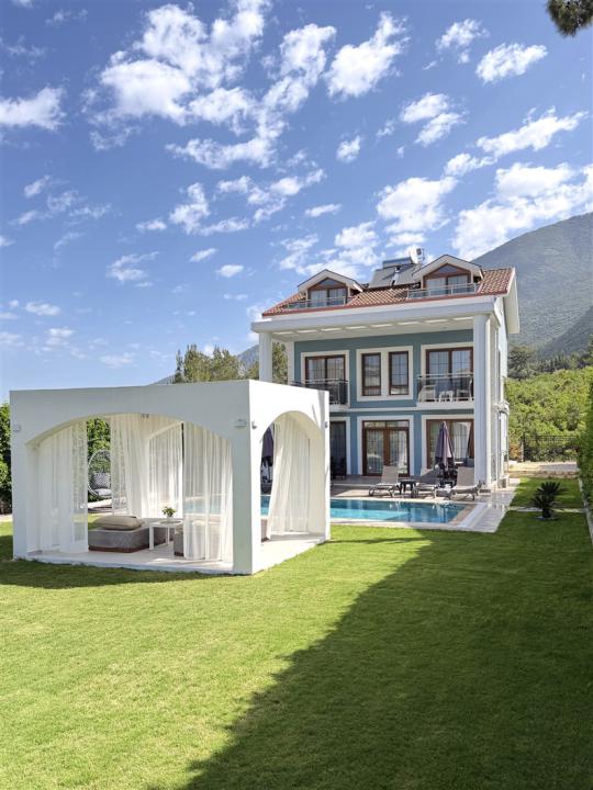 Villa Mortek 3