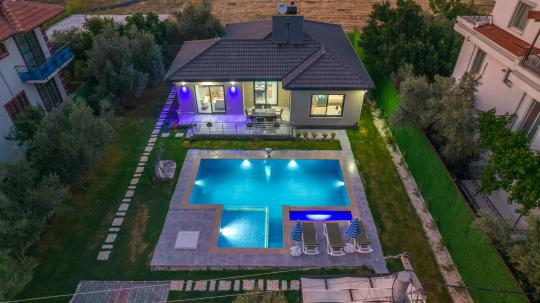 Villa Tan